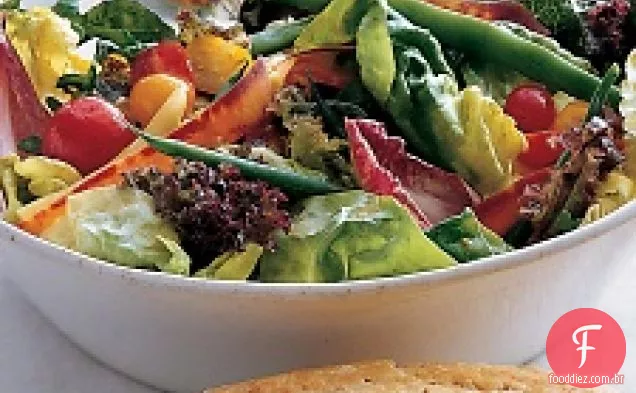 Salada De Verão Com Legumes