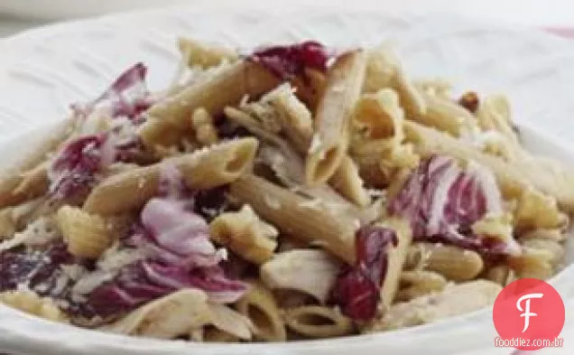 Penne Com Frango Assado E Radicchio