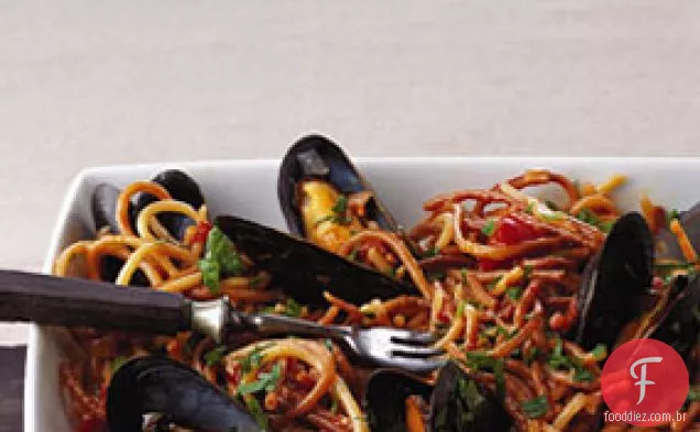 Fideos com mexilhões