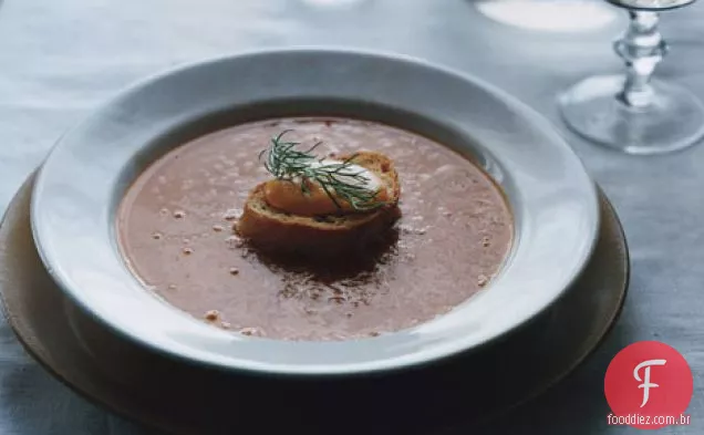 Sopa de peixe provençal com açafrão Rouille