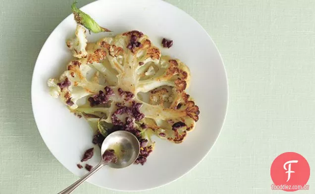 Couve-flor assada com vinagrete Kalamata