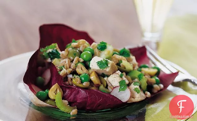Salada De Frango Com Farro E Azeitonas