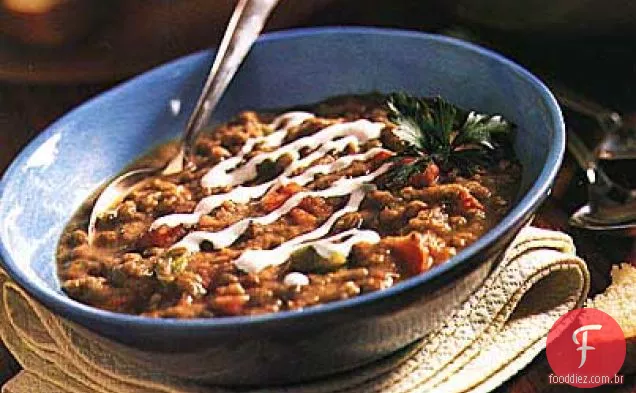 Sopa de lentilha com legumes assados