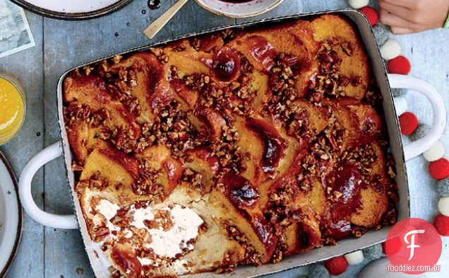 Torrada francesa assada com Crumble de noz-pecã