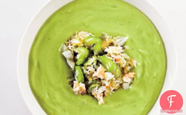 Sopa de abacate e caranguejo