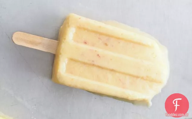 Pêssegos e creme iogurte Pops