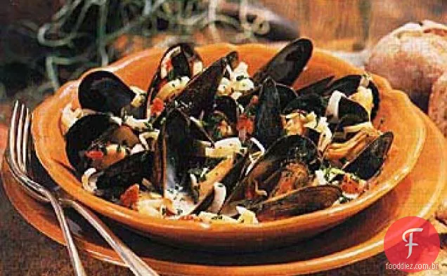 Mexilhões com Pernod e creme