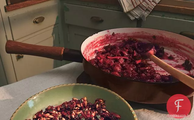 Cranberry-Chutney laranja com cominho, erva-doce e sementes de mostarda
