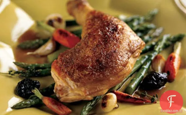 Frango em Riesling com ameixas e repolho