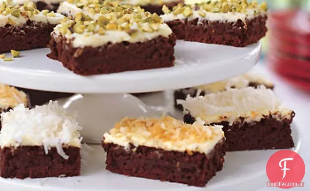 Brownies de Chocolate com cobertura de queijo creme de laranja