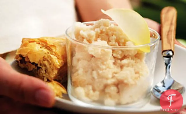 Baklava com água de rosas e chá Granita