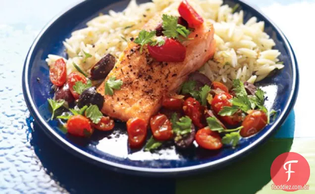Salmão toscano com alecrim Orzo