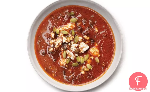 Sopa de feijão preto com Poblano Chiles assado