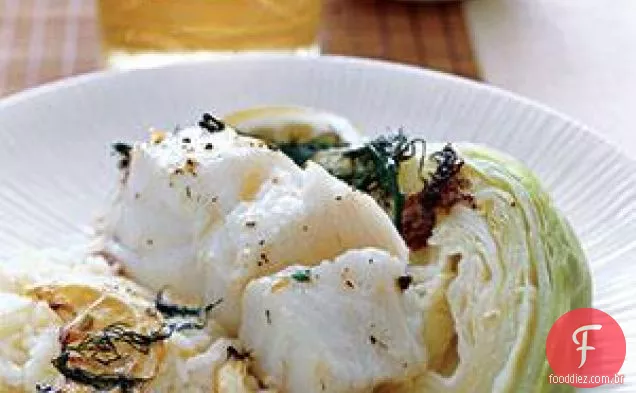 Filé De Pescada Com Arroz De Jasmim E Repolho