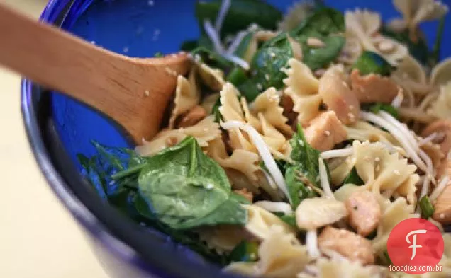 Salada Asiática De Espinafre