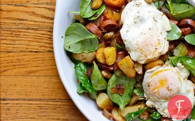 Hash Do Café Da Manhã Com Espinafre E Batata