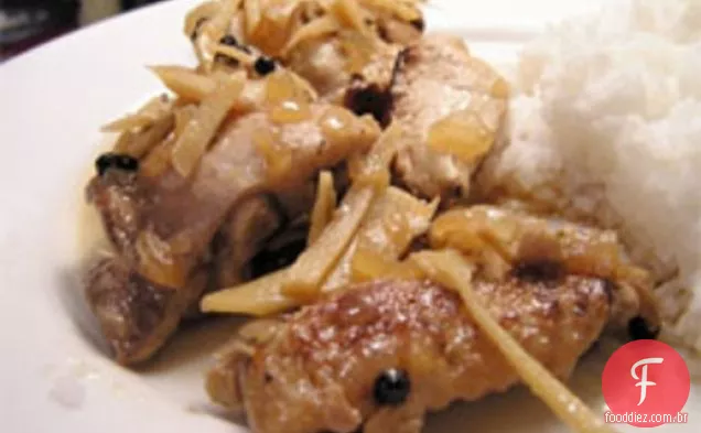Jantar Esta Noite: Adobong Na Manok