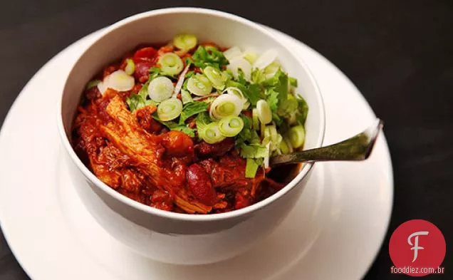 Fácil carne de porco e três feijão Chili
