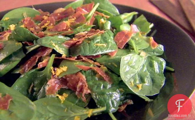 Salada de espinafre com vinagrete de laranja