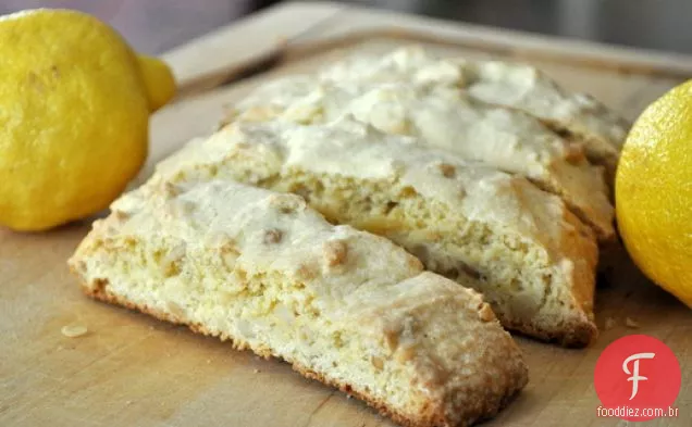 Limão Pinhão Biscotti