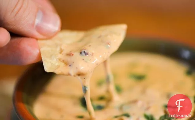 Chouriço, cogumelo e cebola Queso
