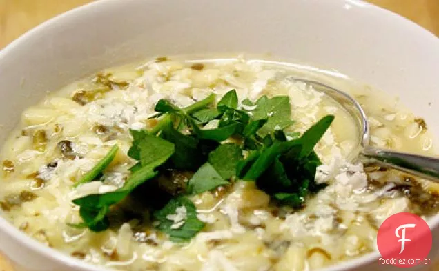 Espinafre E Sopa De Limão Com Orzo