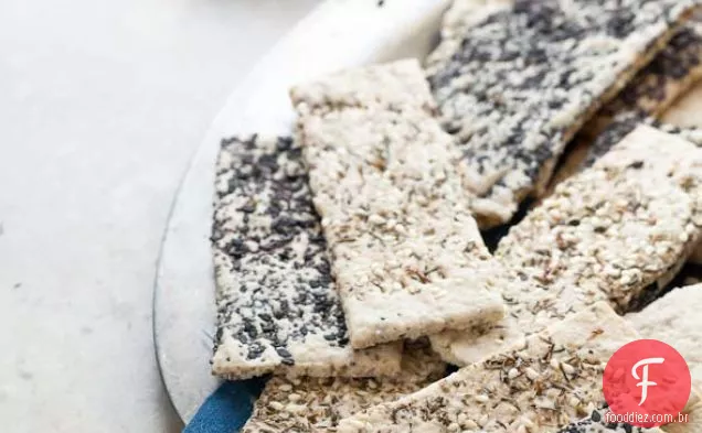 Bolachas De Pão Crocante Sem Sementes De Três Maneiras (Sem Glúten, Sem Grãos, Vegano, Paleo, Sem Nozes)