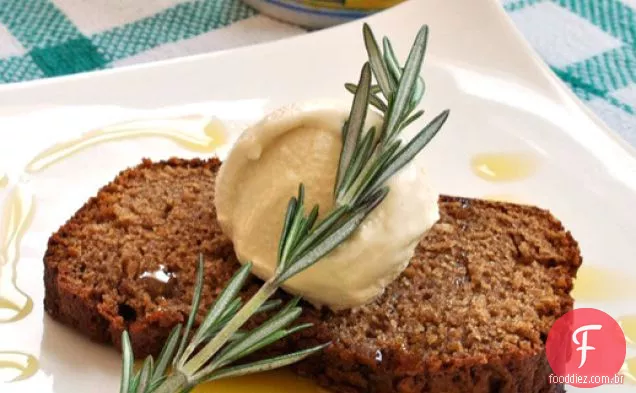 Scooped: sorvete de alecrim, azeite e mel de Pinheiro