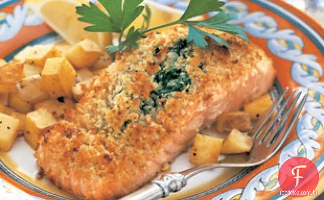 Salmão Assado Recheado Com Espinafre Mascarpone