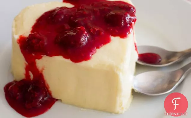 Dia Dos Namorados Coeur à la Crème com framboesas
