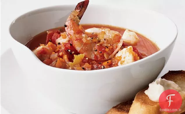 Ensopado de frutos do mar com anchova Aioli