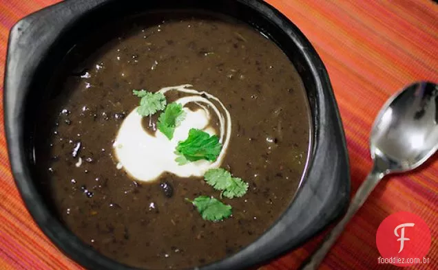 Sopa De Feijão Preto De 30 Minutos
