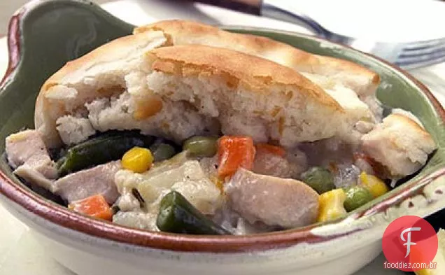 Potpie De Frango Com Cobertura De Biscoito