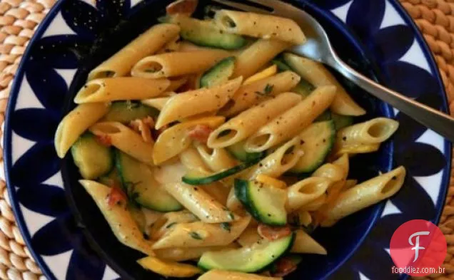 Jantar Esta Noite: Courgette Carbonara