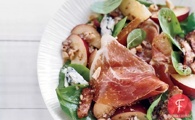 Salada de espinafre com vinagrete de Bacon quente