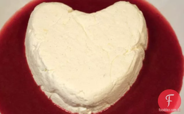 Francês em um Flash: Doce Dia Dos Namorados Coeur a la Creme Com Molho De Morango