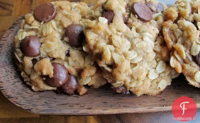 Biscoitos Veganos De Aveia Com Chocolate