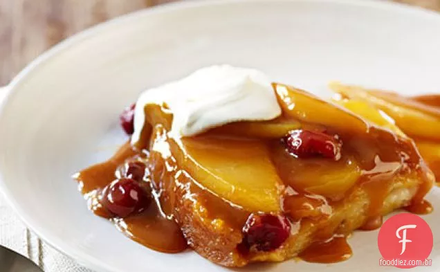 Bolo de Pudim de Pêra e Cranberry caramelo