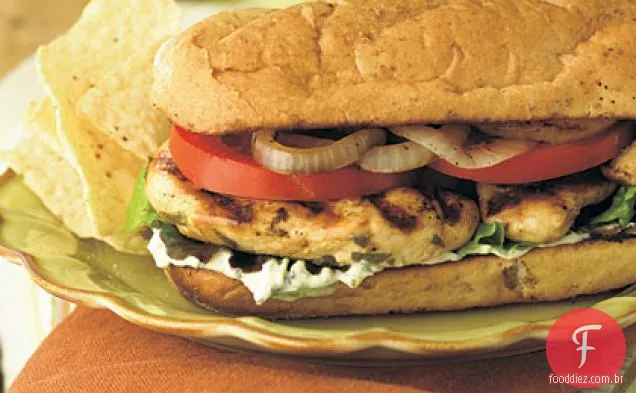 Sanduíches De Mojito De Frango Grelhado