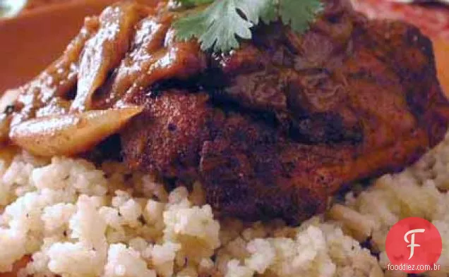 Frango marroquino com cuscuz de amêndoa