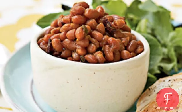 Feijão cozido doce e picante