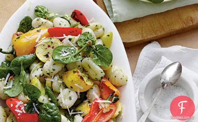 Nhoque vegetal assado com espinafre-Herb Pesto