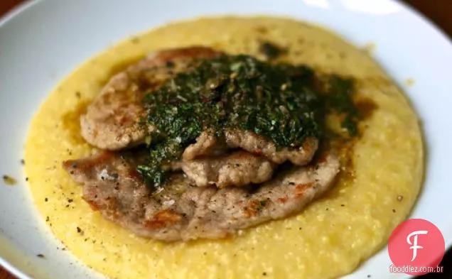 Jantar esta noite: Escaloppin de porco com manteiga marrom Salsa Verde