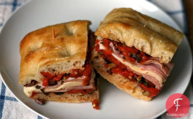 Sanduíche Clássico Muffaletta