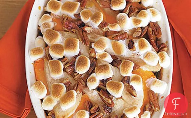 Caçarola de batata doce com peras e Marshmallows