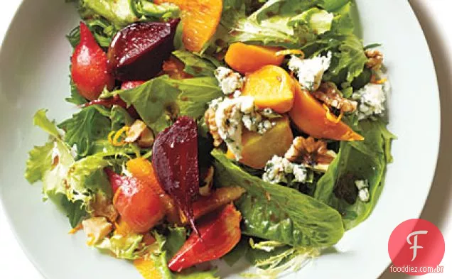 Beterraba assada e salada de laranja de sangue com queijo azul