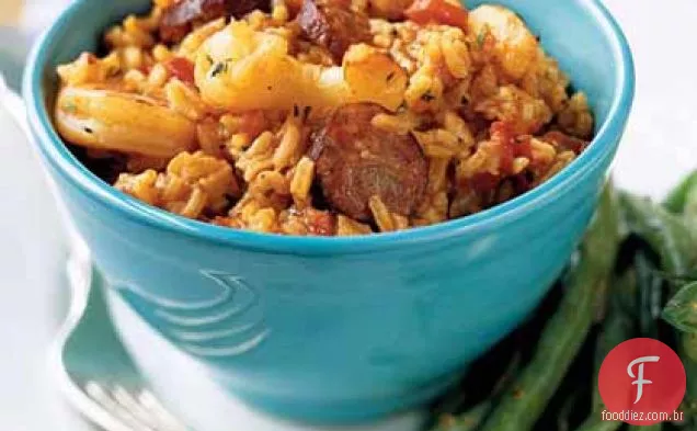 Jambalaya com camarão e Salsicha Andouille