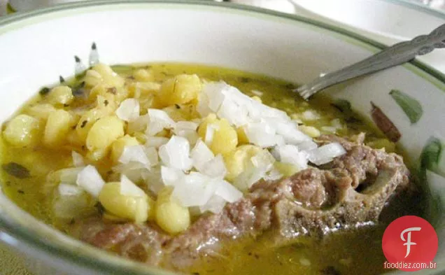 Jantar esta noite: ensopado de Posole Vermelho Com Frango