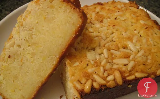 Cozinhar o livro: Bolo De Amêndoa de pinhão