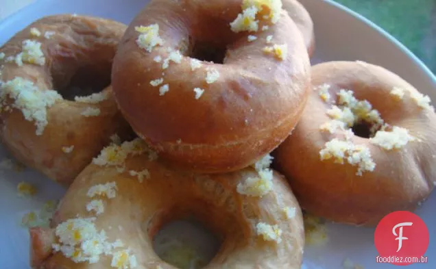Rosquinhas temperadas com cardamomo, café e laranja